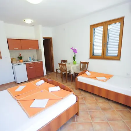 Tilia Apartments Budva Exterior photo